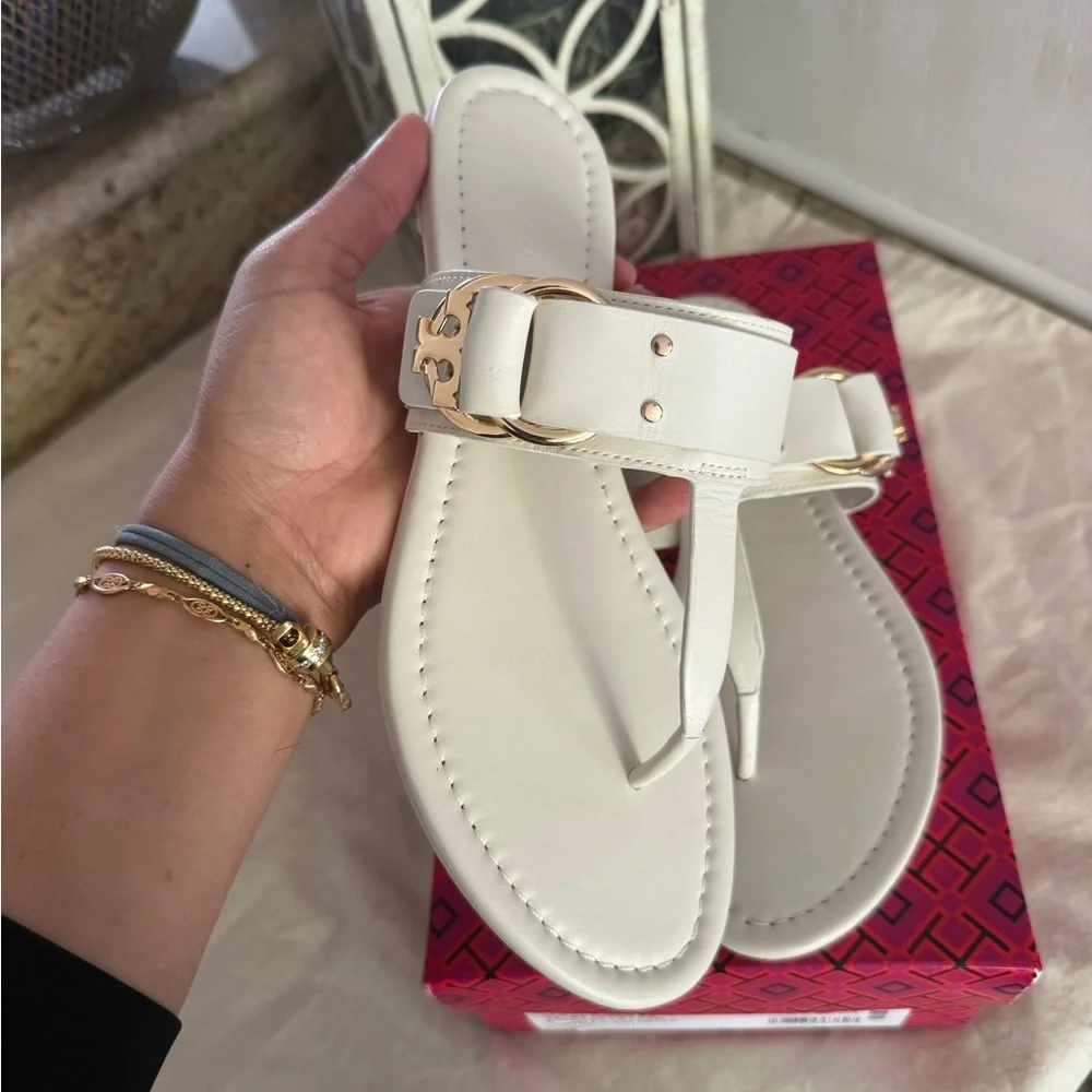 New Tory Burch SELBY THONG SANDAL CARDENA TUMBLED-VACHETTA- light cream